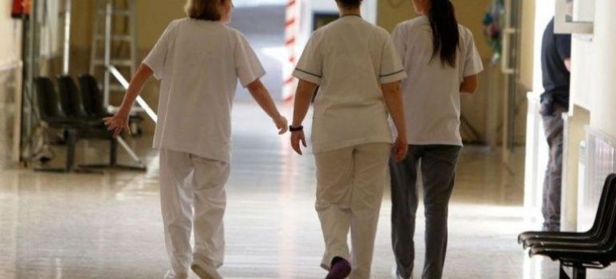 Trabajadores de salud exigen urgente aumento salarial: «El promedio es de $400.000, la canasta básica supera el millón»